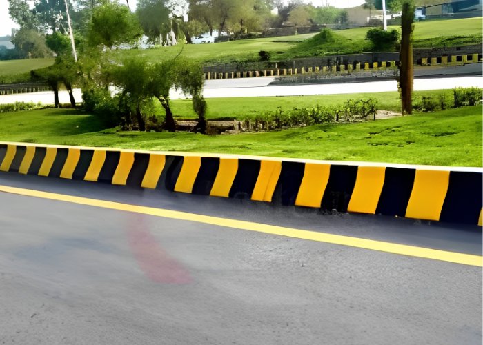 Kerb Stone Painting - Thermoplastic Road Marking Contractors | Prabha ...